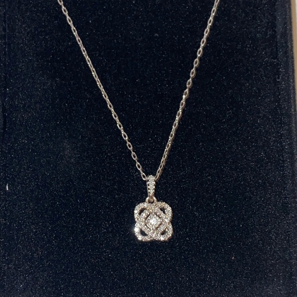 Center Of Me Diamond Necklace 2025
